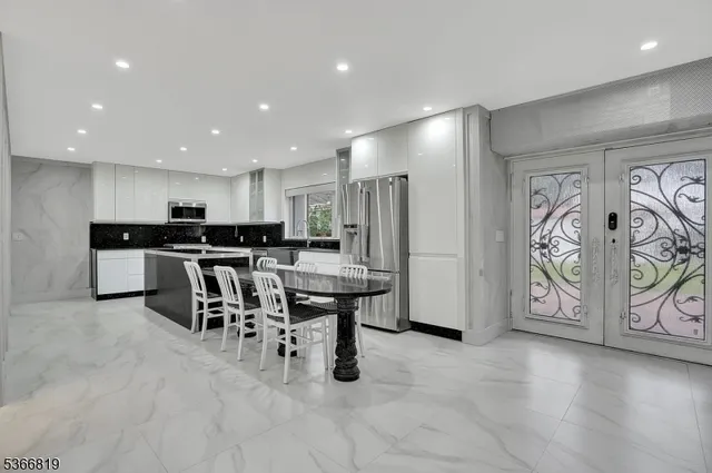 $935,000 | 85 Passaic County 612, Little Falls, NJ 07424