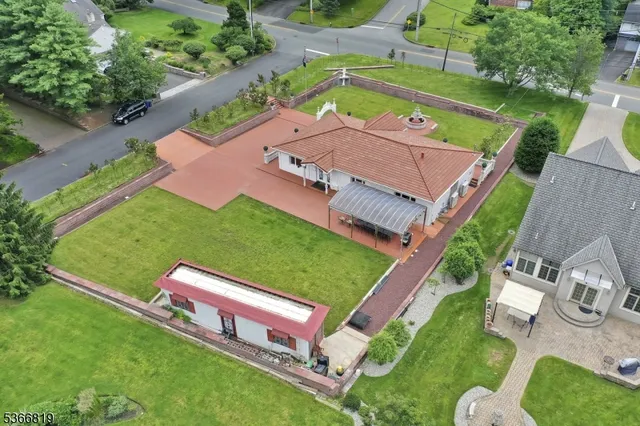 $935,000 | 85 Passaic County 612, Little Falls, NJ 07424