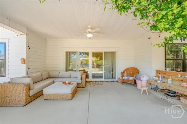 $549,900 | 71 Calhoun Lane, Richmond Hill, GA 31324