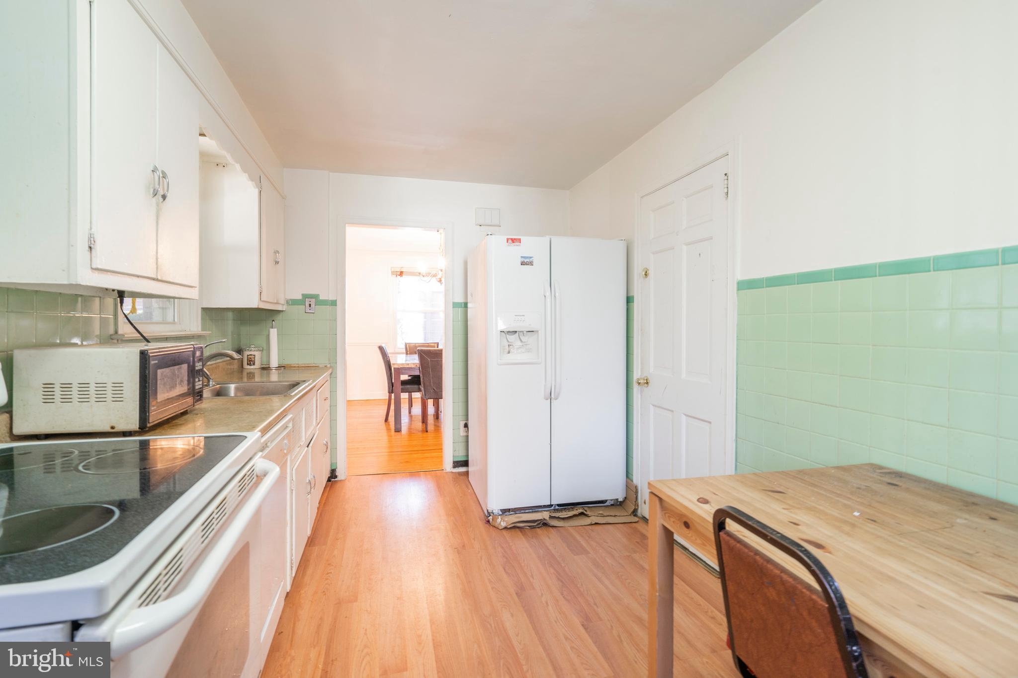 7611 Oak Lane Road Cheltenham, PA 19012 - Photo 12 of 33 Kitchen