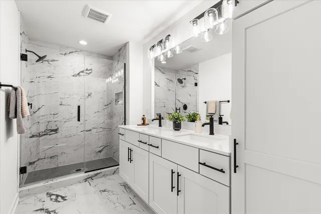 $682,900 | 1534 Fairwinds Boulevard, Unit LT16, Mukwonago, WI 53149