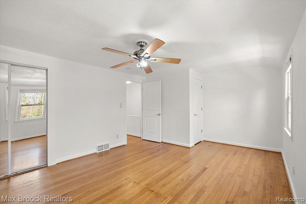 1652 Graefield Road Birmingham, MI 48009 - Photo 21 of 35