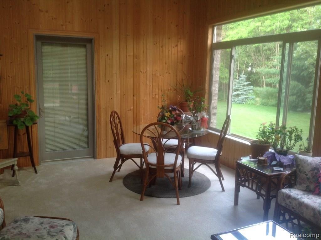 10781 Hibner Road Hartland, MI 48353 - Photo 14 of 34 Hibner 10781 09.JPG
