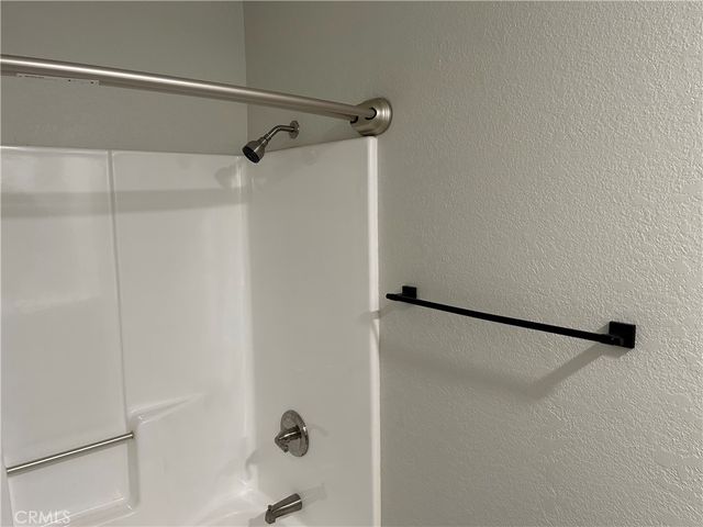 $1,595 | 2801 Los Felices Circle East, Unit D117, Palm Springs, CA 92262