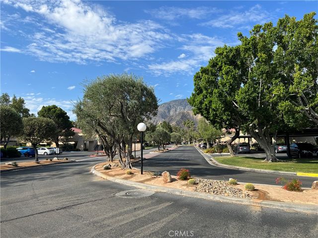 $1,595 | 2801 Los Felices Circle East, Unit D117, Palm Springs, CA 92262