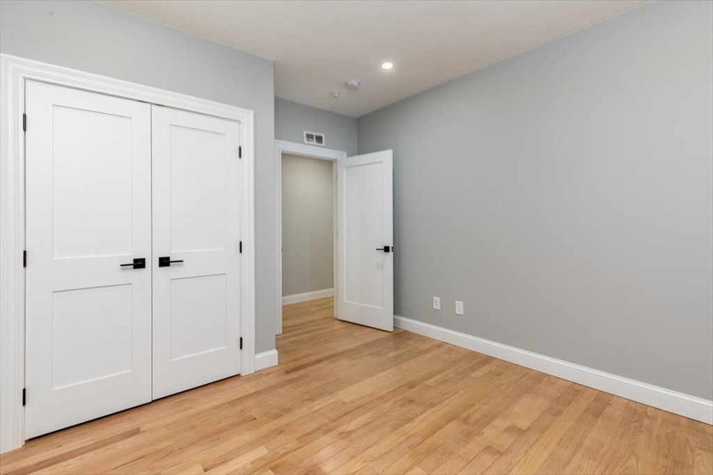 755 Boylston Street, Unit 2 Brookline, MA 02467 - Photo 16 of 25