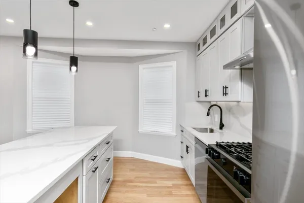 $4,700 | 755 Boylston Street, Unit 2, Brookline, MA 02467