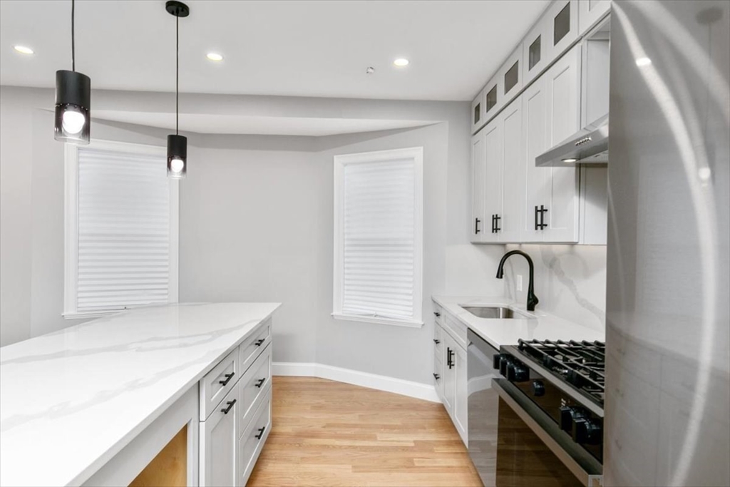 755 Boylston Street, Unit 2 Brookline, MA 02467 - Photo 8 of 25