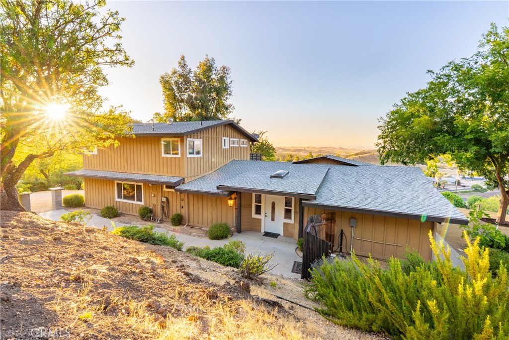 1745 Adelaida Road Paso Robles, CA 93446 - Photo 2 of 66