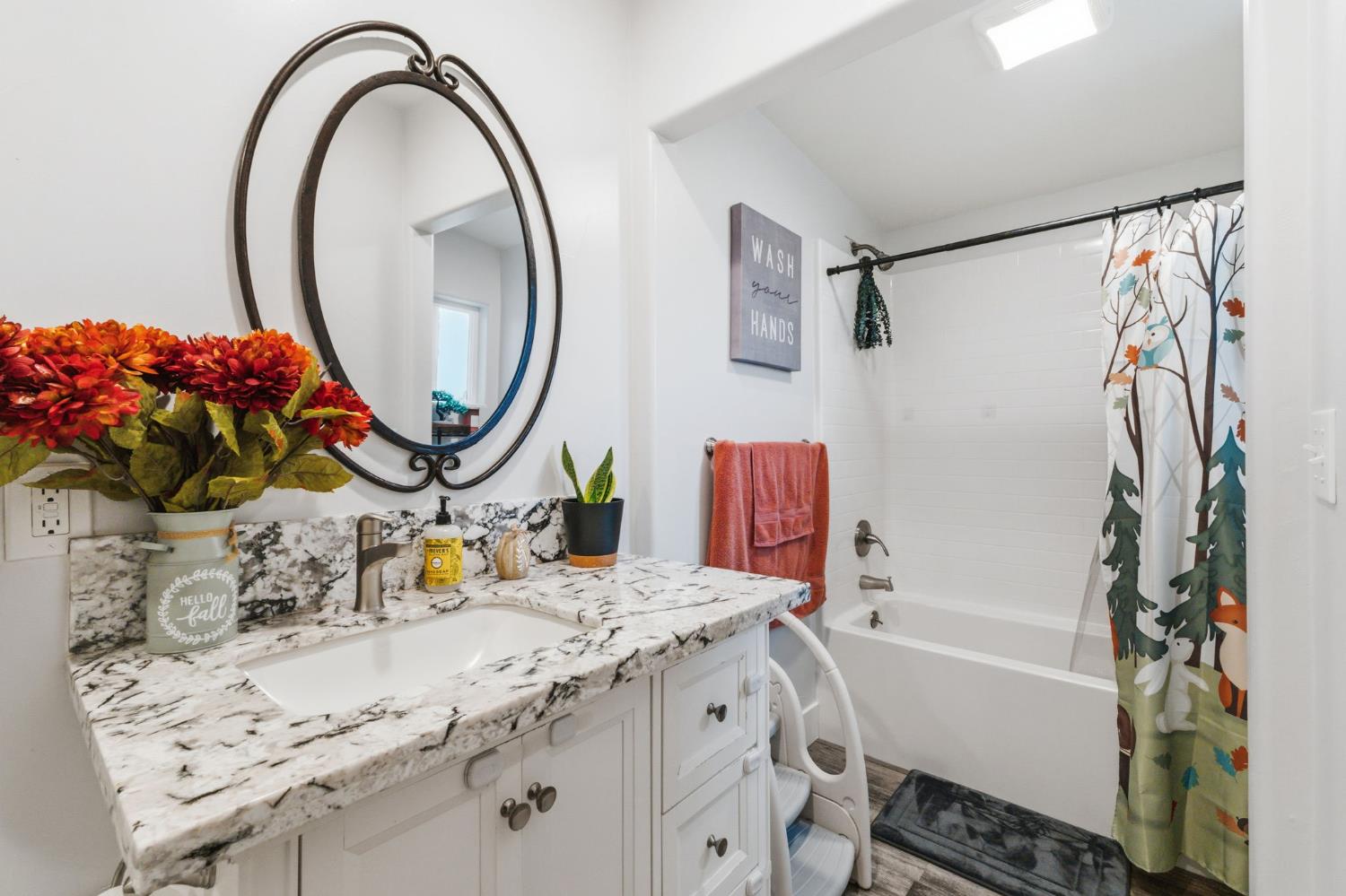 1044 K Street Reedley, CA 93654 - Photo 20 of 29