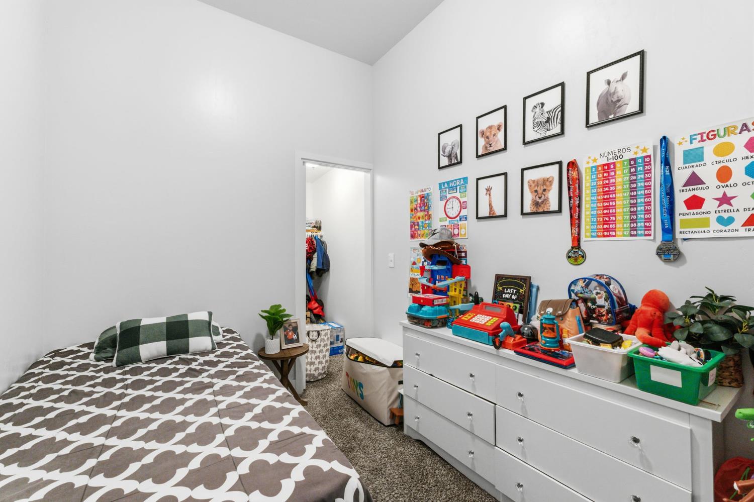 1044 K Street Reedley, CA 93654 - Photo 21 of 29