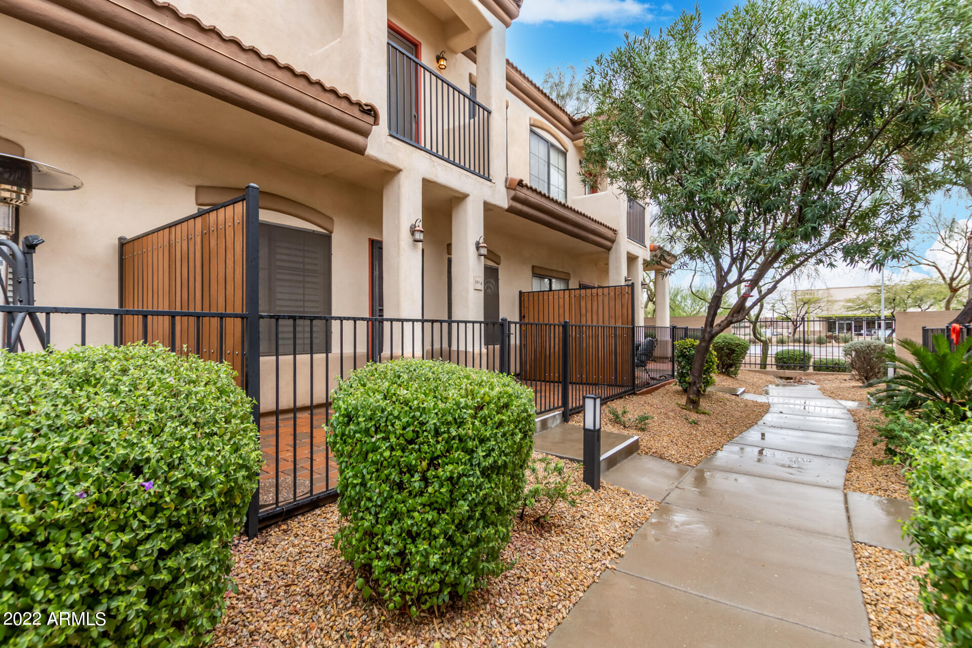 3150 East Beardsley Road, Unit 1014 Phoenix, AZ 85050 - Photo 2 of 28 01 Beardsley 3150 #1014
