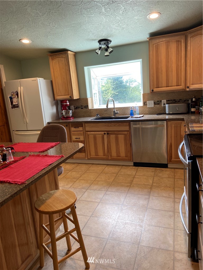 565 Kool Road Kelso, WA 98626 - Photo 4 of 16 Gallery Image 4