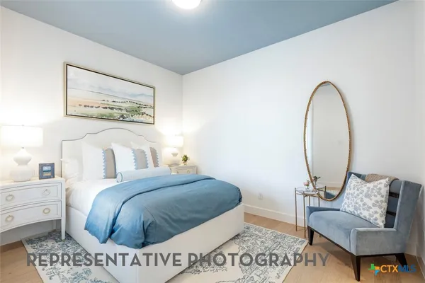 $999,990 | 260 Jates Fld Bend, Liberty Hill, TX 78642