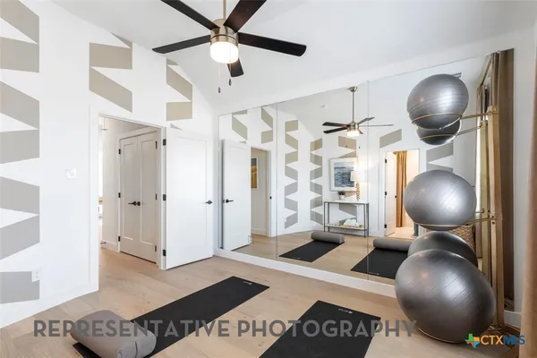 $999,990 | 260 Jates Fld Bend, Liberty Hill, TX 78642