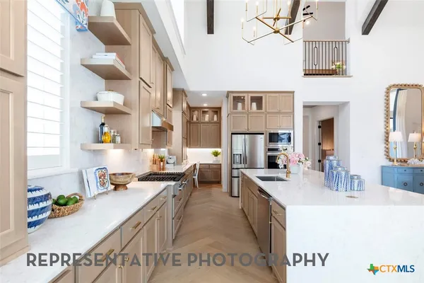 $999,990 | 260 Jates Fld Bend, Liberty Hill, TX 78642