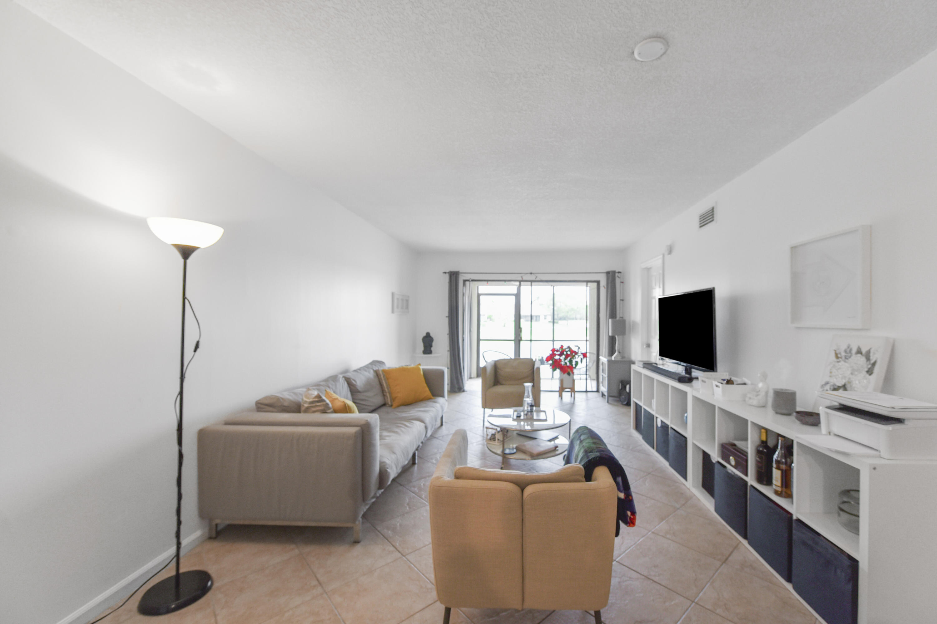 2600 Greenwood Terrace, Unit 107 Boca Raton, FL 33431 - Photo 10 of 30 DSC_3648