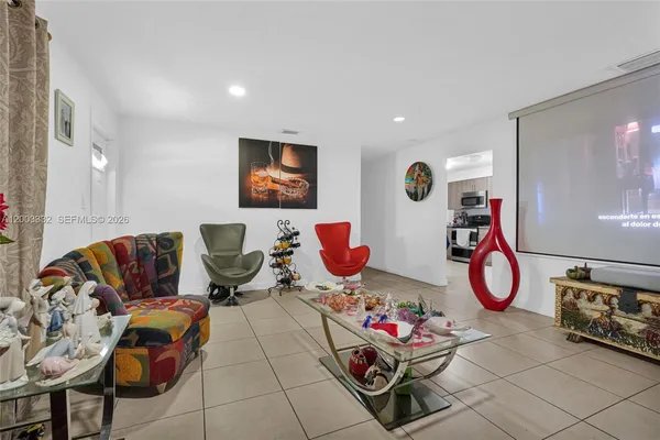 $649,000 | 2650 West 8th Avenue, Hialeah, FL 33010