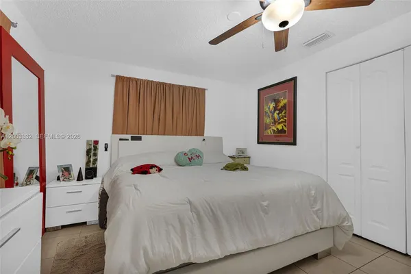 $649,000 | 2650 West 8th Avenue, Hialeah, FL 33010