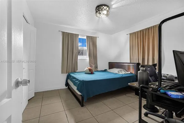 $649,000 | 2650 West 8th Avenue, Hialeah, FL 33010