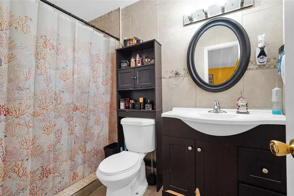 $649,000 | 2650 West 8th Avenue, Hialeah, FL 33010