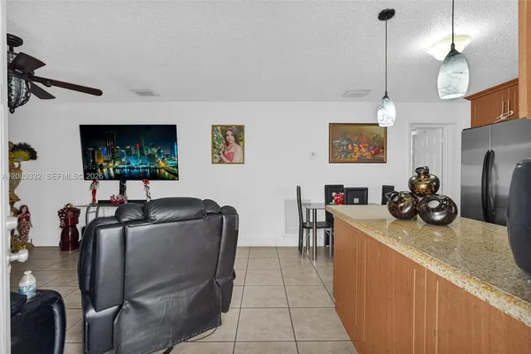 $649,000 | 2650 West 8th Avenue, Hialeah, FL 33010