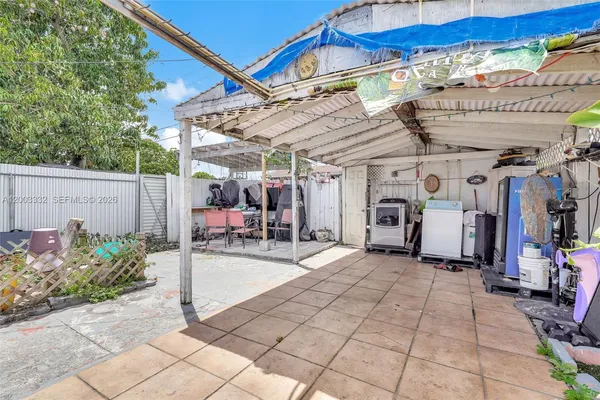 $649,000 | 2650 West 8th Avenue, Hialeah, FL 33010