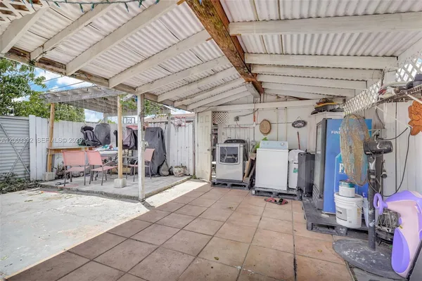 $649,000 | 2650 West 8th Avenue, Hialeah, FL 33010