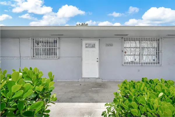 $649,000 | 2650 West 8th Avenue, Hialeah, FL 33010