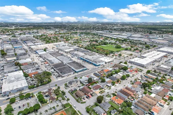 $649,000 | 2650 West 8th Avenue, Hialeah, FL 33010