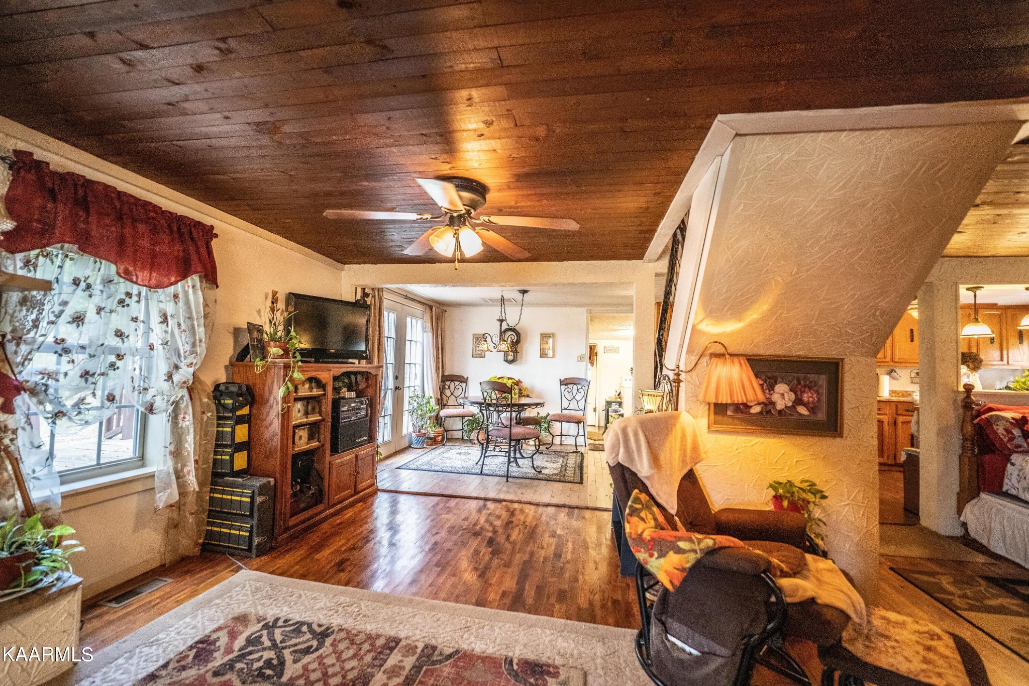 5456 Buck Mountain Road Pall Mall, TN 38577 - Photo 8 of 48 Gallery Image 8