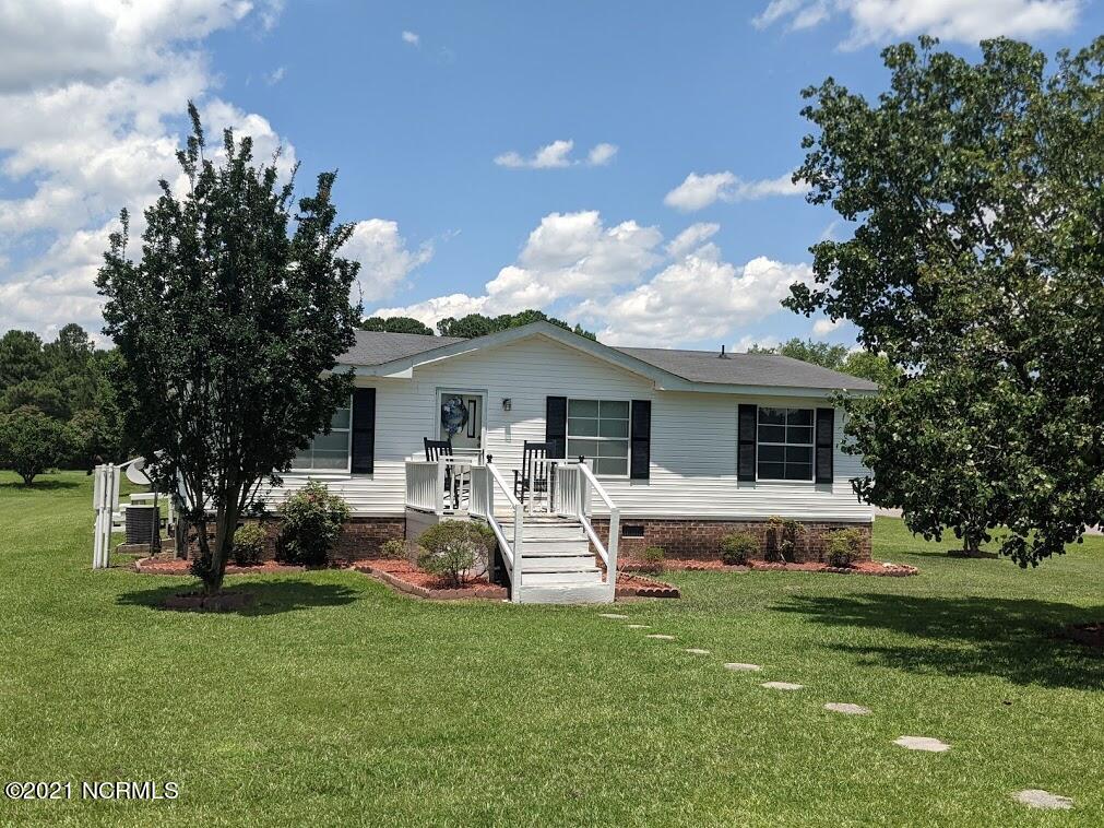 3913 Weaver Road Wilson, NC 27893 - Photo 1 of 10 Main view