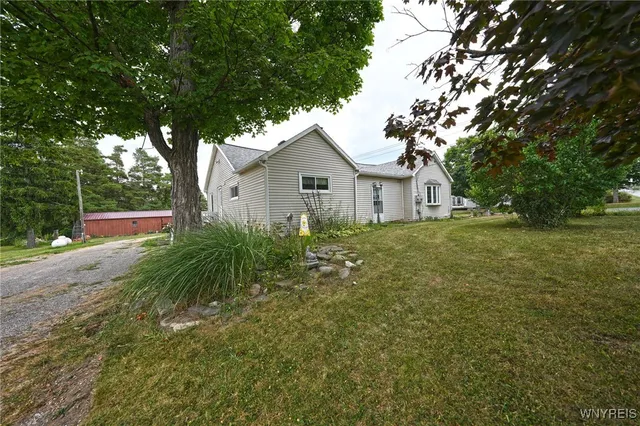 $215,000 | 10311 Bethany Center Road, Bethany, NY 14054