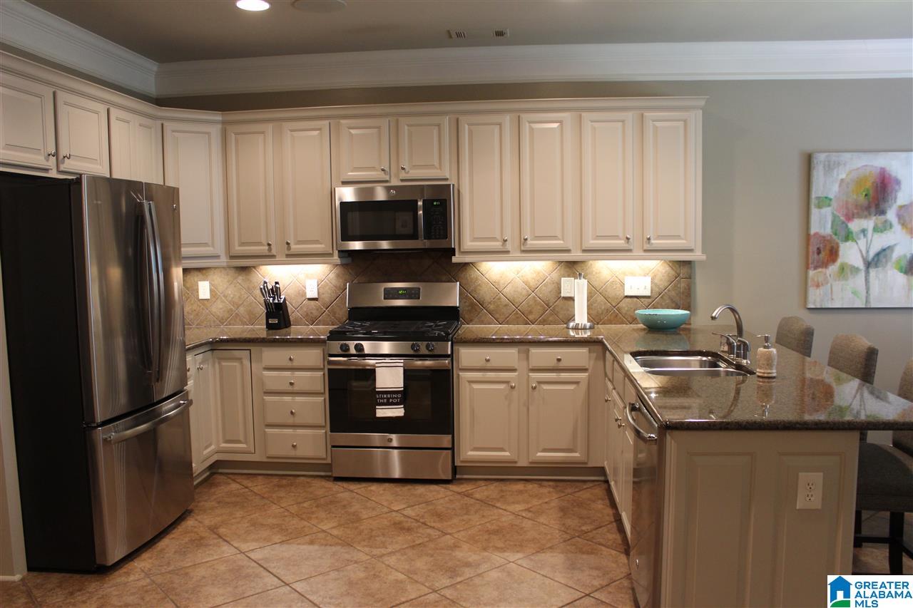 3052 Valley Ridge Road Hoover, AL 35242 - Photo 8 of 42