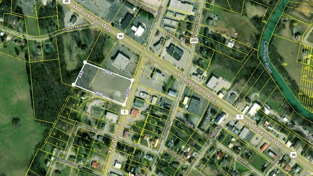 25 Mayberry Street Sparta, TN 38583 - Photo 9 of 16 a bird view of building