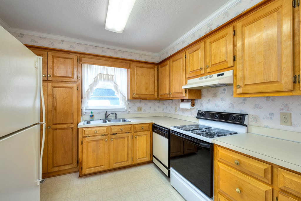 527 Georgetown Avenue Sumter, SC 29154 - Photo 16 of 30 Gallery Image 16