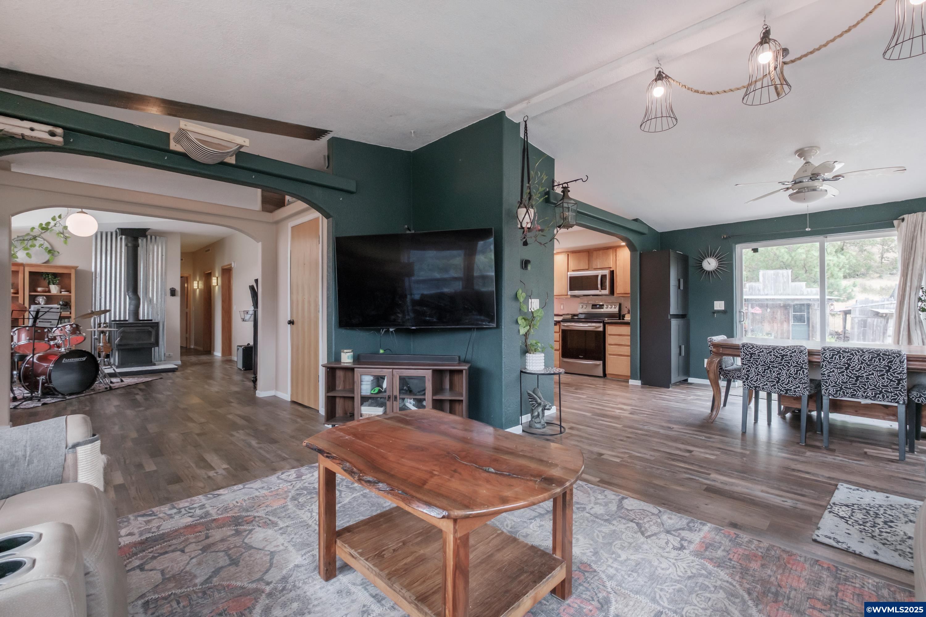 25849 Cherry Creek Road Monroe, OR 97456 - Photo 28 of 37 Gallery Image 28
