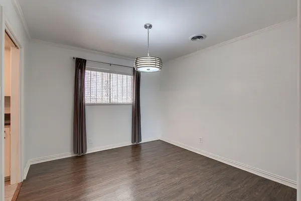 $2,850 | 1304 Loma Drive, Austin, TX 78741