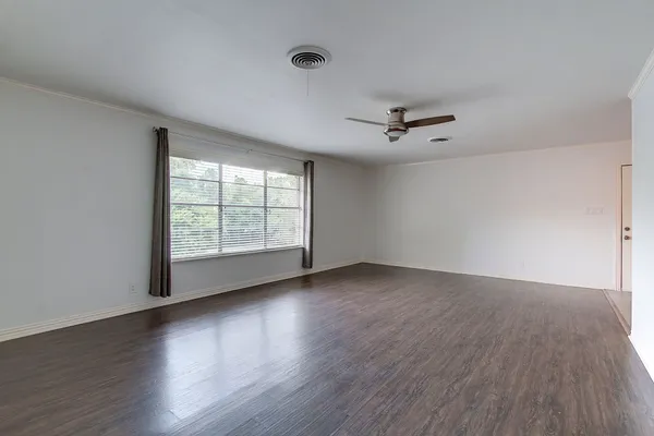 $2,850 | 1304 Loma Drive, Austin, TX 78741