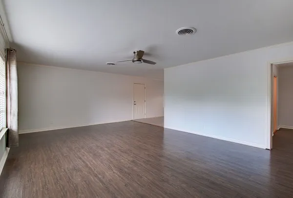 $2,850 | 1304 Loma Drive, Austin, TX 78741