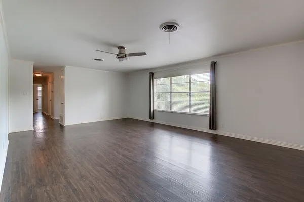 $2,850 | 1304 Loma Drive, Austin, TX 78741