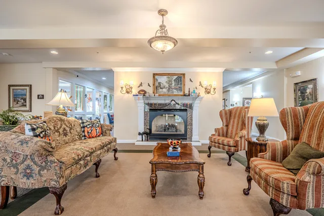 $120,000 | 801 North McLean Boulevard, Unit 320, Elgin, IL 60123