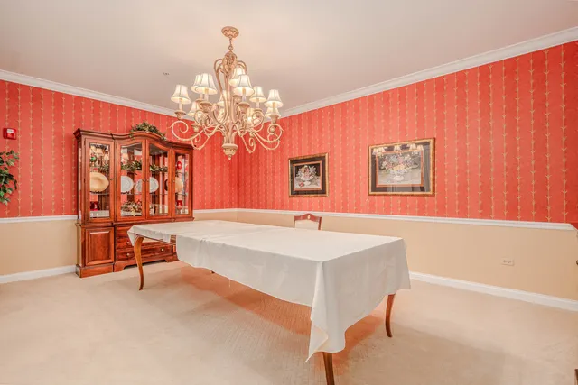 $120,000 | 801 North McLean Boulevard, Unit 320, Elgin, IL 60123