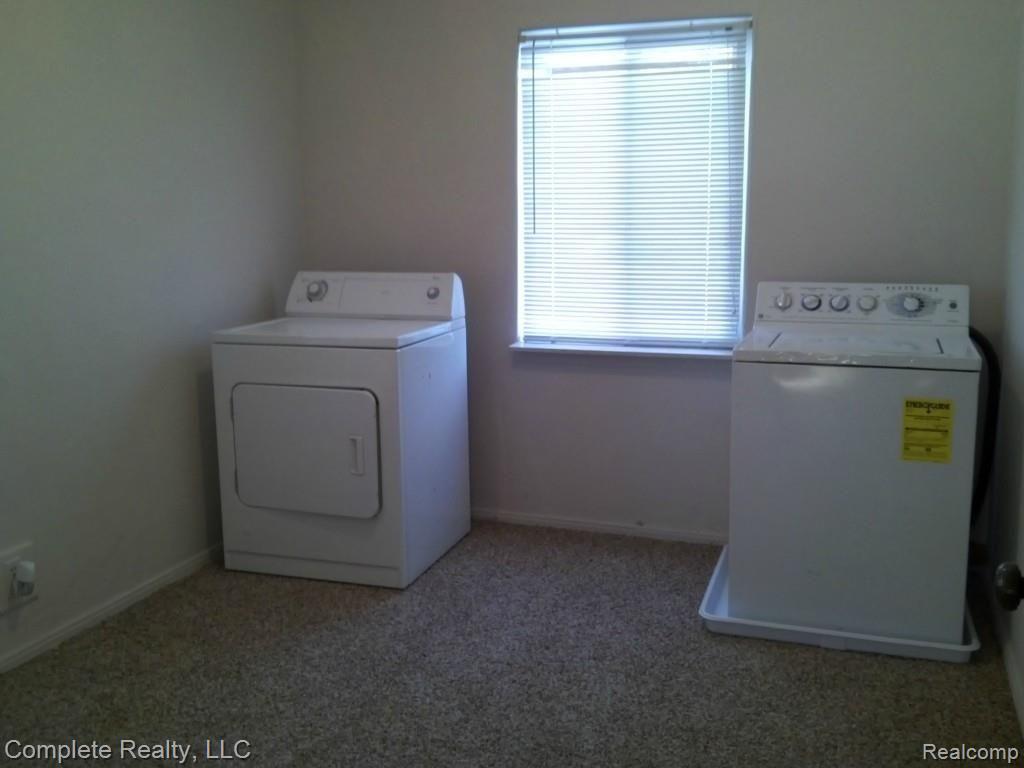 7503 East Richfield Road Davison, MI 48423 - Photo 12 of 13 Was 3rd bedroom could be again..