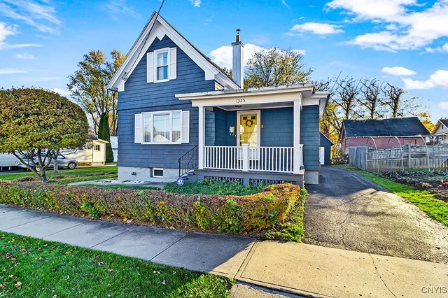 $165,000 | 1325 Ash Street, Utica, NY 13502
