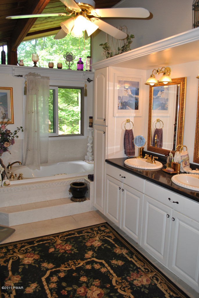79 Bear Tree Road Lake Ariel, PA 18436 - Photo 12 of 35