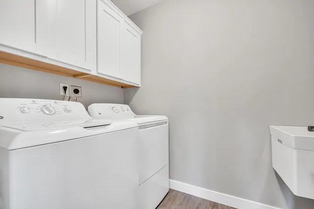 $359,900 | 722 Hilltop Lane, St. Croix Falls, WI 54024