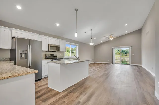 $359,900 | 722 Hilltop Lane, St. Croix Falls, WI 54024