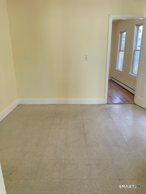 647 Union Avenue, Unit 2 Bridgeport, CT 06607 - Photo 5 of 7
