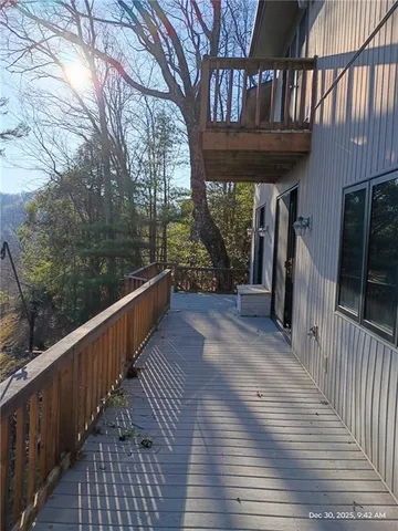 $950,000 | 576 Apache Trail, Chatsworth, GA 30705